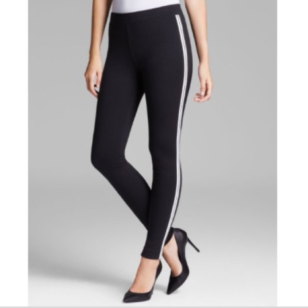 DKNY viscose fashion black and white joggers size xxs
